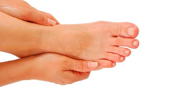 sveika pėda po nagų grybelio gydymo